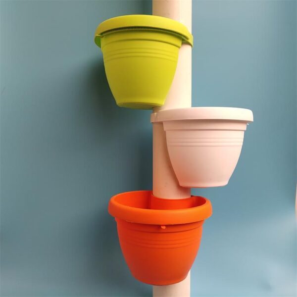 Creative Wall Hanging Flower Pot – Plastic Planter Bundled with Chlorophytum Column, Indoor Outdoor Use - Hanging Plant | All Products